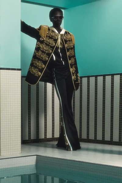 Look 15